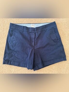 J Crew 4” chino navy shorts size 8 in very good condition